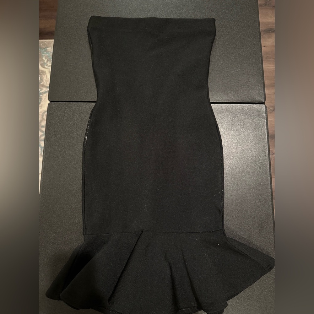 Windsor Classic Black Attire